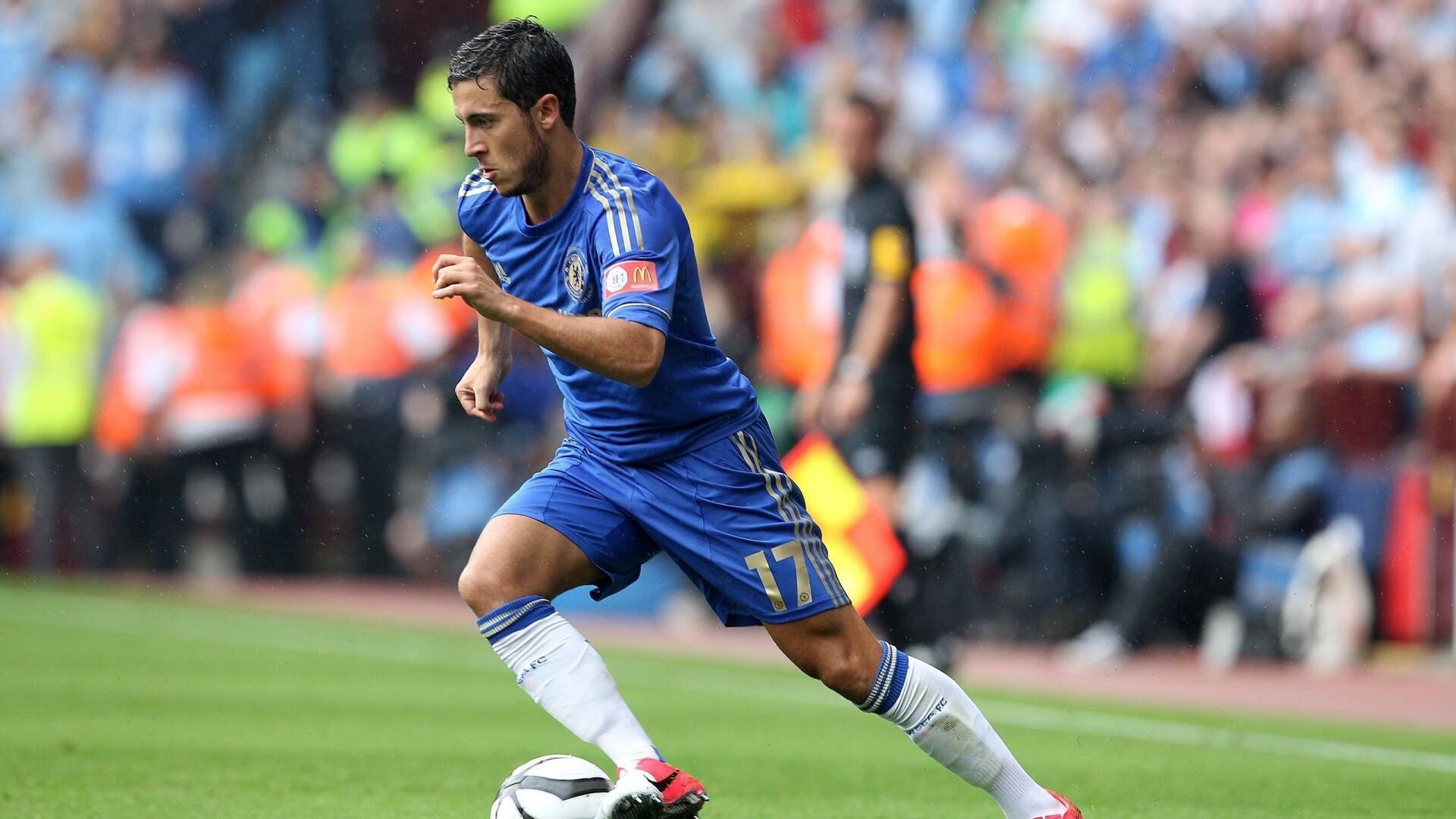 拼尽每一次防守与进攻的激情，拼尽每一次防守与进攻的激情作文