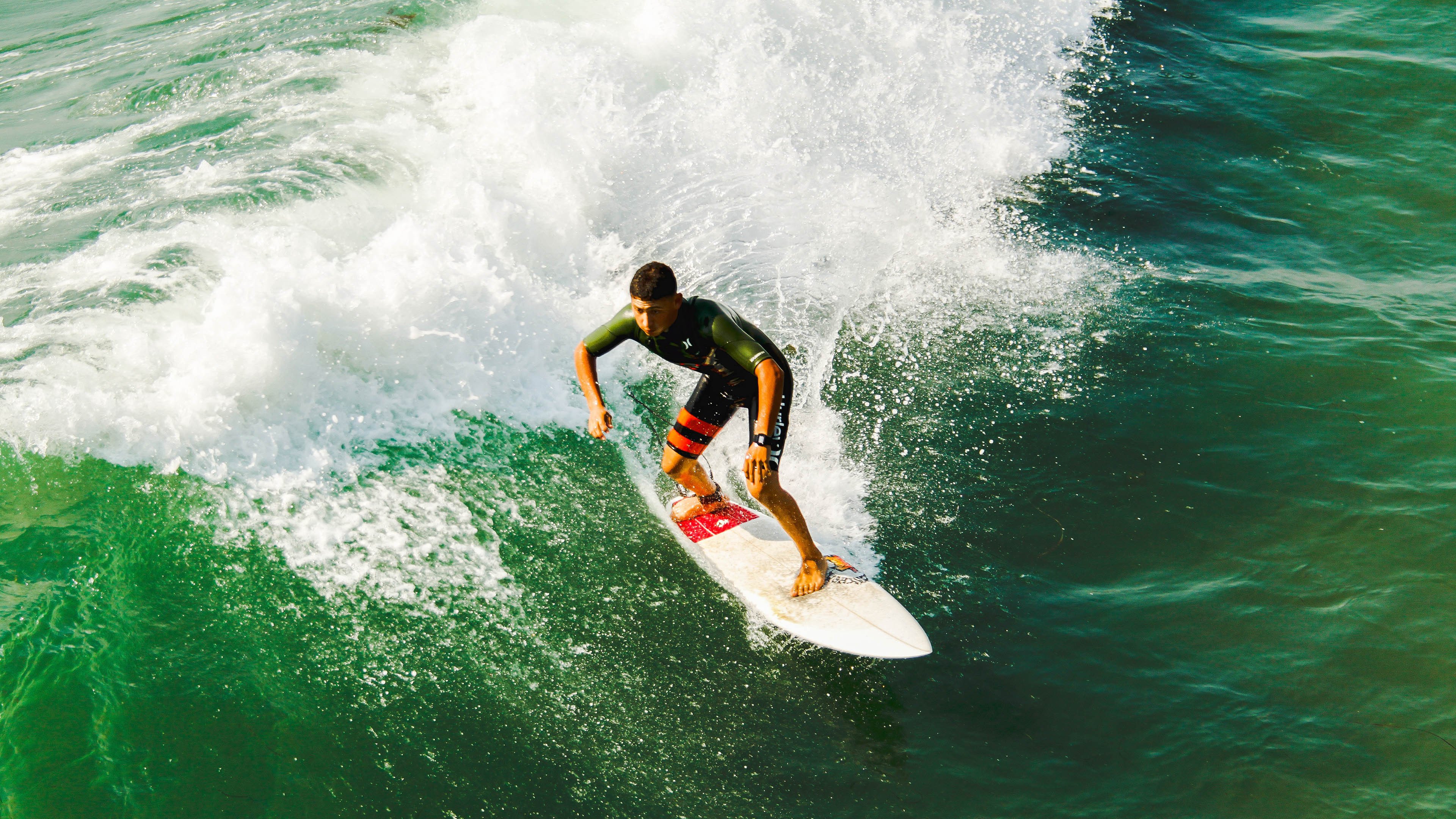 电竞直播平台用户互动活跃度提升，电竞直播平台发展现状